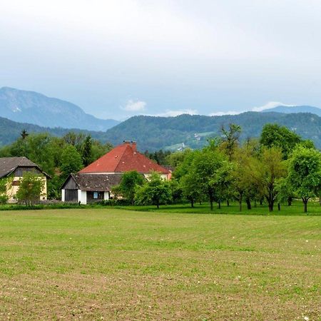 Apartamento Gutshof Bartl 1 Klagenfurt am Woerthersee Exterior foto