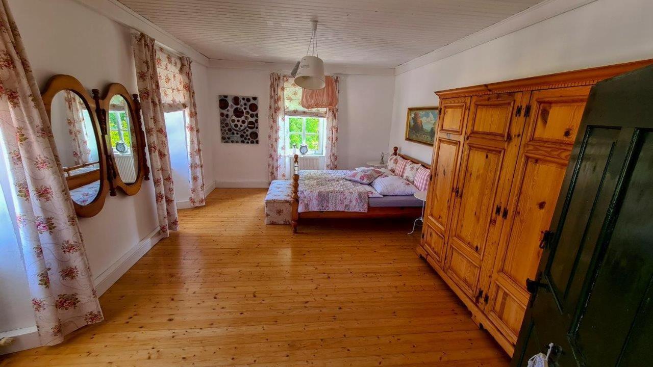 Apartamento Gutshof Bartl 1 Klagenfurt am Woerthersee Exterior foto