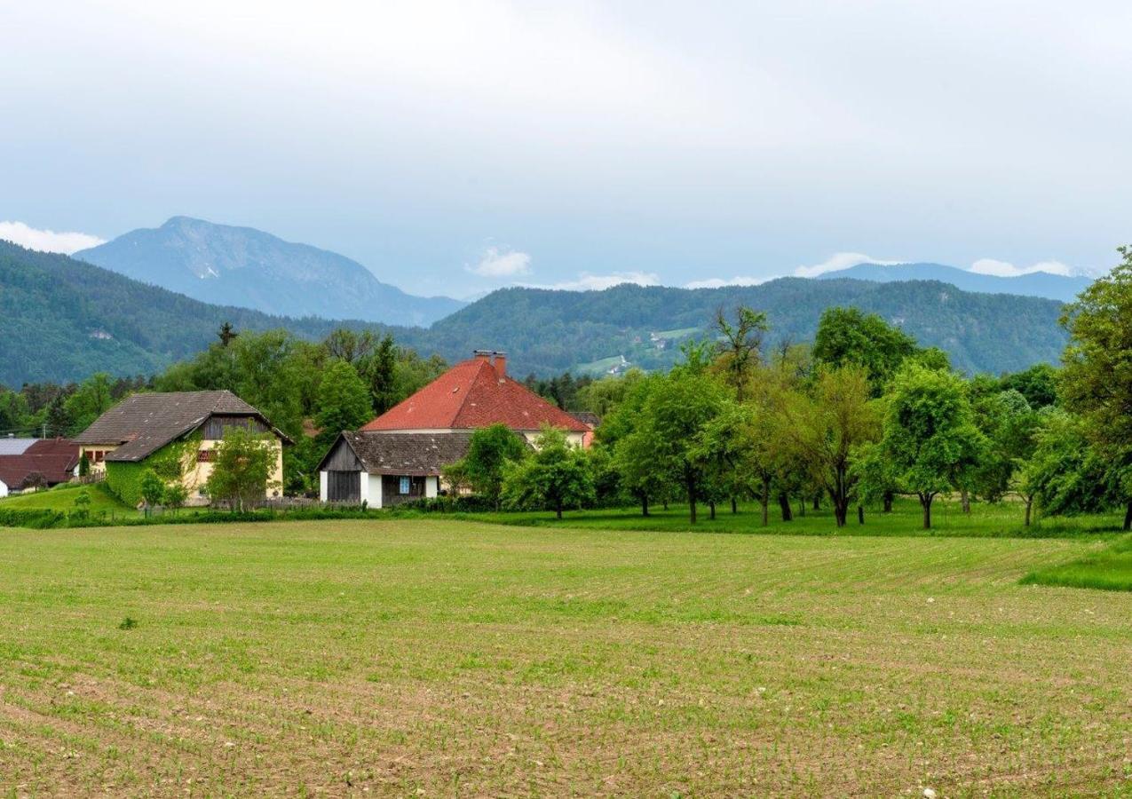 Apartamento Gutshof Bartl 1 Klagenfurt am Woerthersee Exterior foto