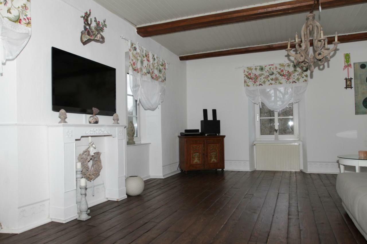 Apartamento Gutshof Bartl 1 Klagenfurt am Woerthersee Exterior foto