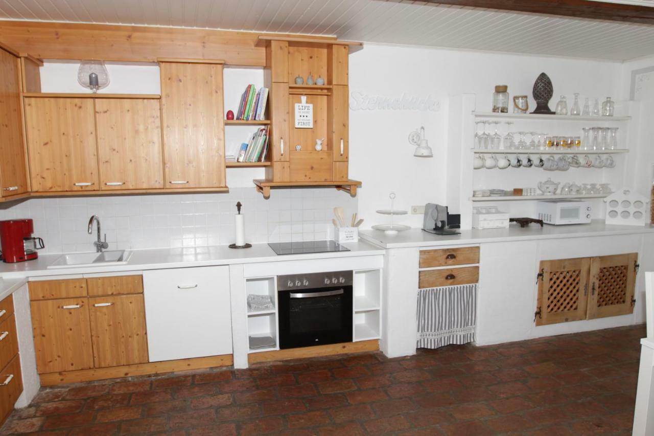 Apartamento Gutshof Bartl 1 Klagenfurt am Woerthersee Exterior foto